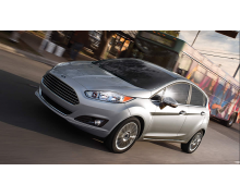 Dán phim cách nhiệt cho xe Ford Fiesta_Phim cách nhiệt ô tô, dán kính xe hơi otohd.com