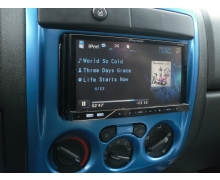 Gắn DVD Pioneer cho xe Colorado_Phim cách nhiệt ô tô, dán kính xe hơi otohd.com