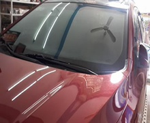 Dán phim cách nhiệt cho xe Innova xịn_Phim cách nhiệt ô tô, dán kính xe hơi otohd.com