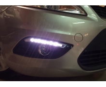 ĐÈN GẦM LED FOCUS 5 CỬA_Phim cách nhiệt ô tô, dán kính xe hơi otohd.com