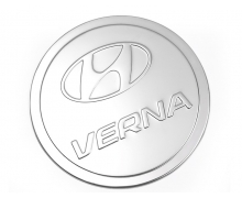 Ốp nắp bình xăng Hyundai Verna đẹp